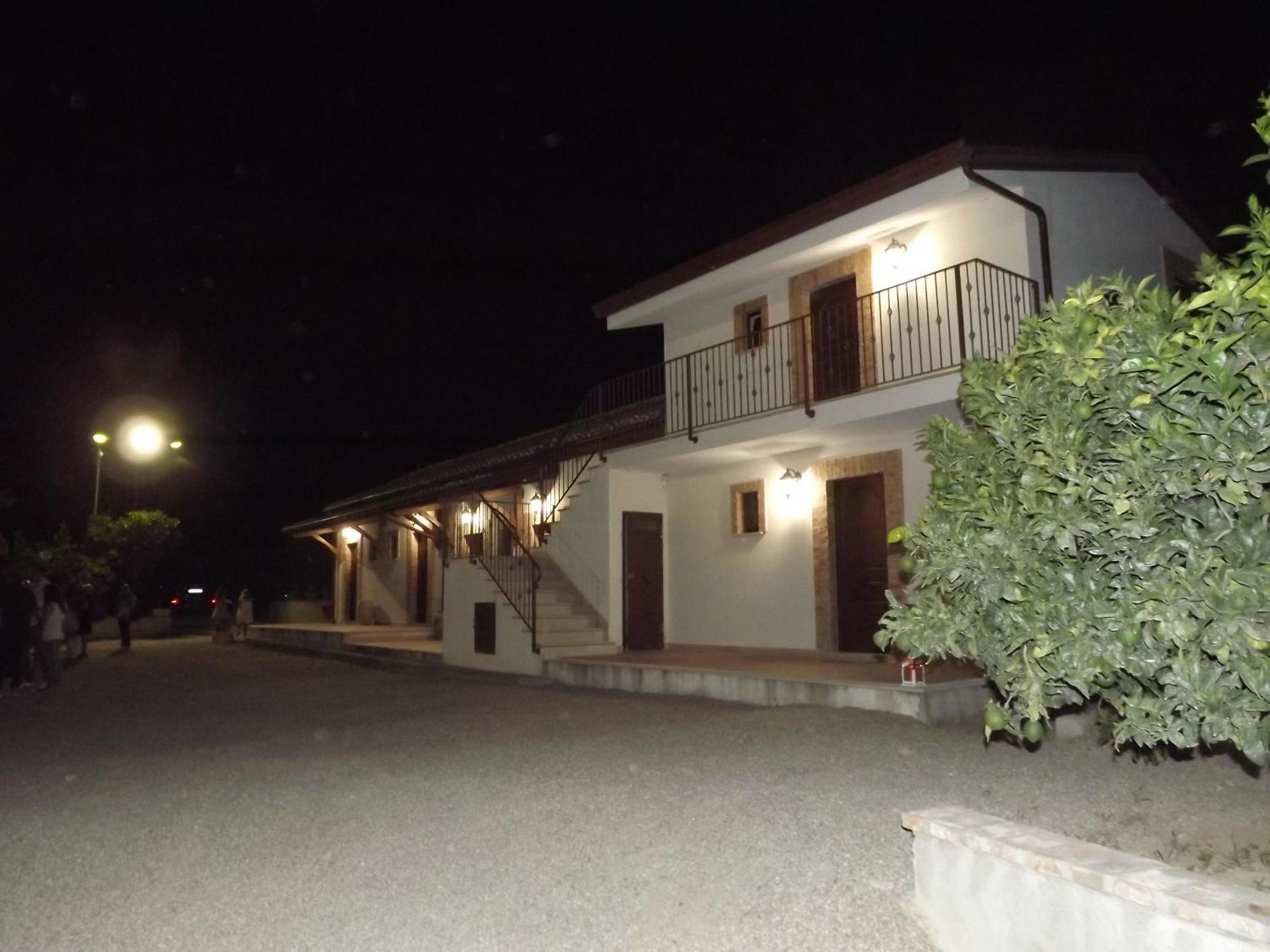Agriturismo Trappeto Vecchio San Demetrio Corone 外观 照片